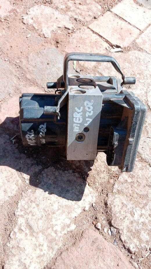 Mercedes W202 C180 ABS Pump Used – Brits Brothers™ South Africa