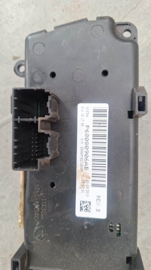 Dodge Caliber Heater Control Unit Used | Affordable Dodge Spares South Africa – front view