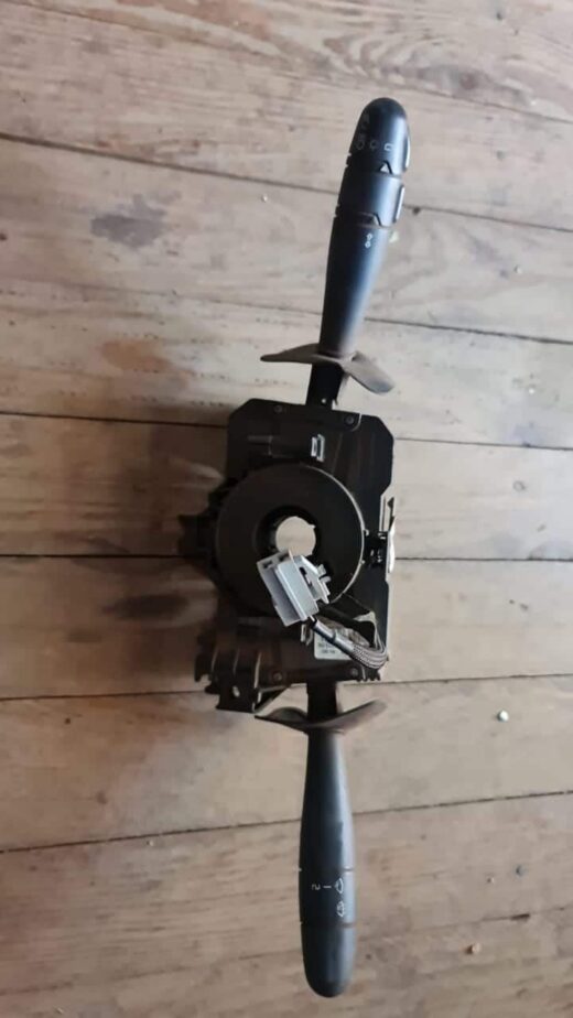 Nissan Np200 Combination Switch Used Replacement Nissan NP200 Combination Switch Used | Brits Brothers™ Auto Parts – main product image