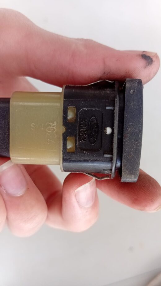 Ford Window Switch Used | Brits Brothers™ Official Auto Parts Supplier – front view