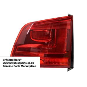 VW Tiguan RHS Inner Taillight 11 15 – main product image