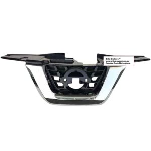 Nissan Juke Main Grill Center 15 20 (W/Chrome Moulding) – main product image