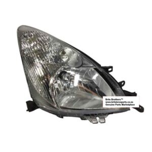 Nissan Livina RHS Headlight 2007 W/socket and Adjuster – main product image