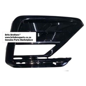 VW Tiguan R Line RHS Fog Cover 16 (Up+Lwr) – main product image