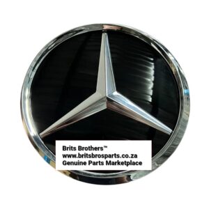 Mercedes Benz W204 Front Badge Emblem Logo (Chrome) – main product image