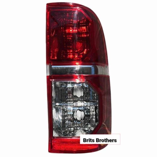 Pos_Bd13042.Jpg Toyota Hilux D4D Facelift RHS Taillight 11 14 (Silver) Depo – main product image