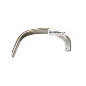 Nissan 1400 RHS Fender Beading 80 08 (Chrome) – main product image