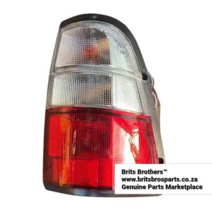 Isuzu KB RHS Taillight 94 05 (Clear,Clear+Red) – main product image