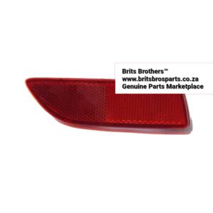 Toyota Corolla RHS Rear Bumper Reflector 2014 – main product image