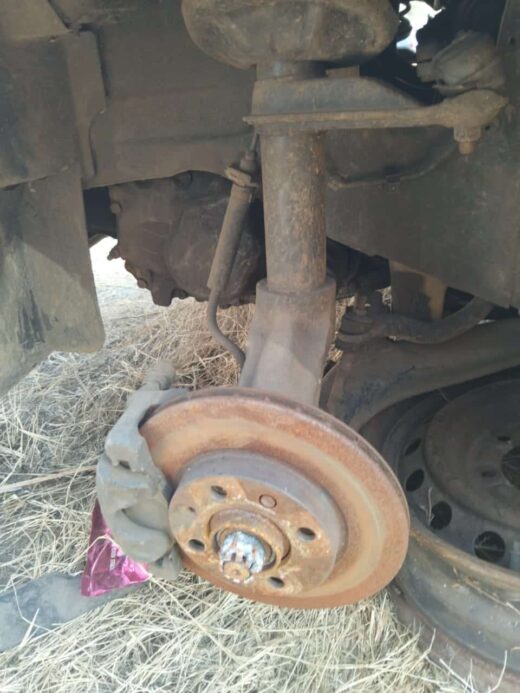 Whatsapp Image 2025-07-22 At 12.10.13 Daewoo Lanos Left Front Hub and Strut Used | Brits Brothers™ Auto Parts South Africa – main product image