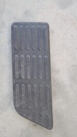 Rear Bumper Step Cover Used | Brits Brothers™ Auto Parts – main product image