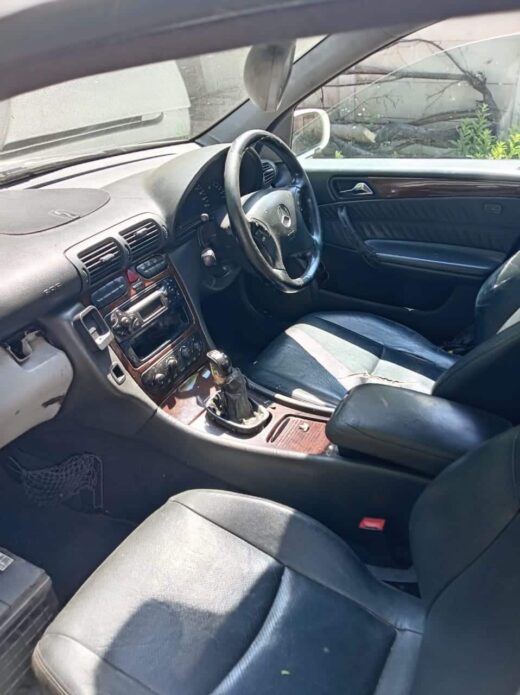 Mercedes Benz W203 C200 Kompressor Manual 6 Speed 111 Engine Stripping for Spares | Brits Brothers™ – front view