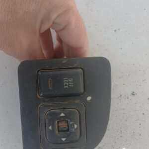 Diff Lock Switch Used | OEM 4×4 Differential Control Switch South Africa – main product image