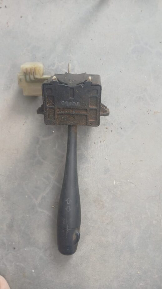 1996 Nissan Sentra Combination Switch Used | Tested OEM Indicator & Wiper Stalk South Africa – front view