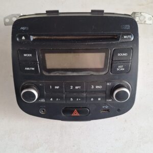 Hyundai i10 Radio Used | OEM Audio Unit Replacement for i10 – front view