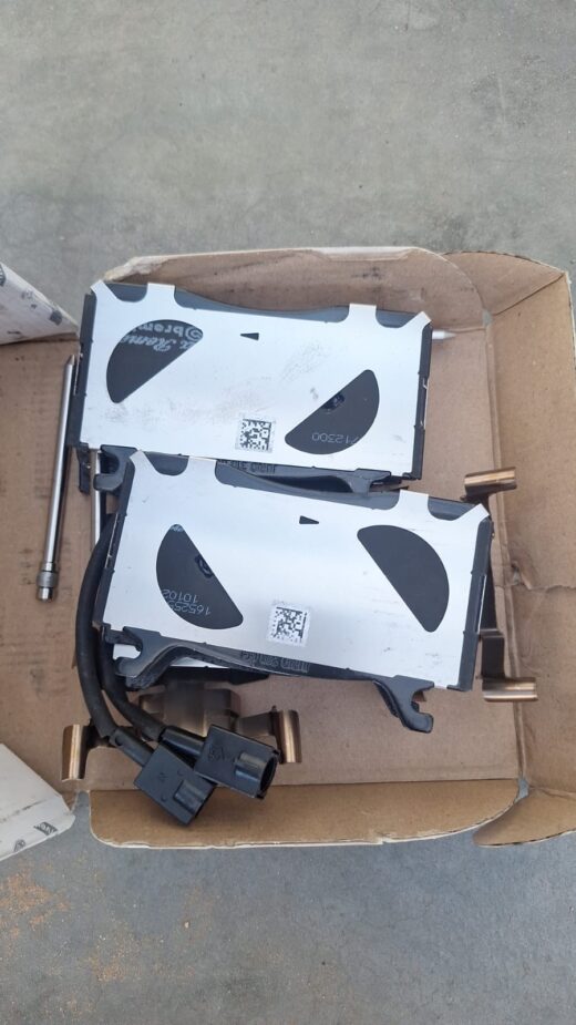 Alfa Romeo Brake Pads New | OEM & Replacement Brake Pads – front view