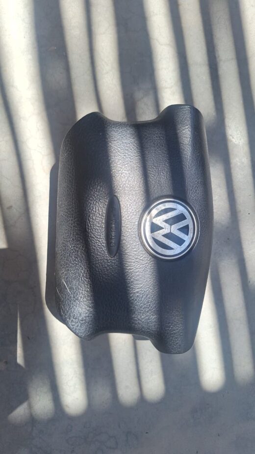 Whatsapp Image 2025-11-30 At 11.43.15 (1) VW Golf 4 Steering Airbag Used | Genuine Driver Airbag – main product image
