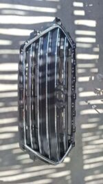 2016 Hyundai Elantra Chrome Grille New | Brits Brothers™ – main product image