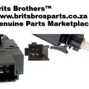 Switch Brake Light 4Pin (Mercedes-Benz A-Class W168 / W169 / B-Class W245 / C-Class W203 / M-Class W163 / Sprinter /
