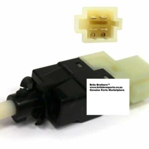 Switch Brake Light 4Pin (Mercedes-Benz A-Class W169 / B-Class W245 / E-Class W211 / Sprinter / Viano/Vito W639) auto part