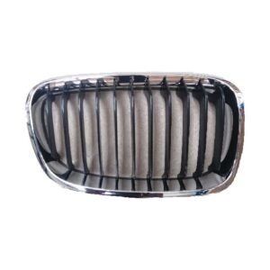 Grille Black+Chrome Frame Right 11-15 (BMW F20)