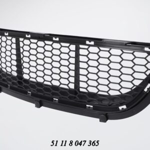 Front Bumper Grille BMW E90 E91 3 Series M Sport Lci Models Centre auto part product photo