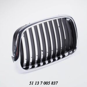 Bonnet Grille BMW E39 5 Series Black With Chrome Frame Lci Models Left auto part product photo