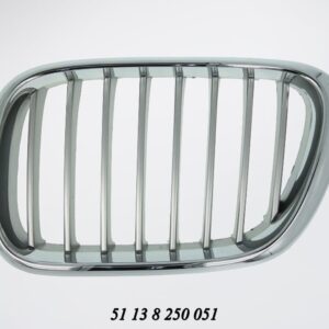 Bonnet Grille BMW E53 X5 Series Silver With Chrome Frame Pre Lci Models Left