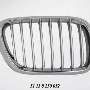 Bonnet Grille BMW E53 X5 Series Silver With Chrome Frame Pre Lci Models Right