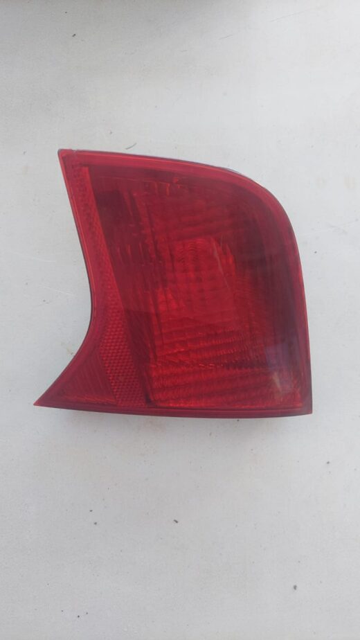 Audi A4 B7 LHS Left Inner Tail Light auto part photo 2