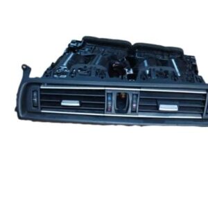 BMW F10 M5 Centre Air Vent V0362007 116116 CZ11 2003-2013 auto part product photo