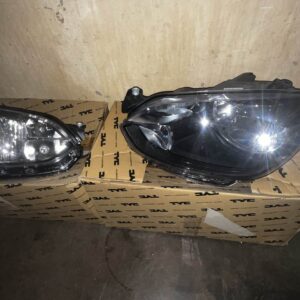 VW Up 2015+ Electric Headlights Right And Left Side auto part product photo