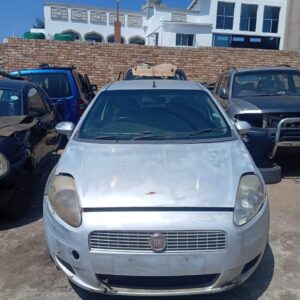 2010 Fiat Punto Grand Stripping For Spares auto part product photo