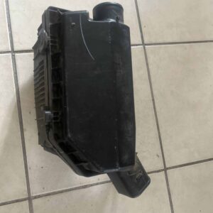 Suzuki S Presso Air Filter Housing auto part product photo