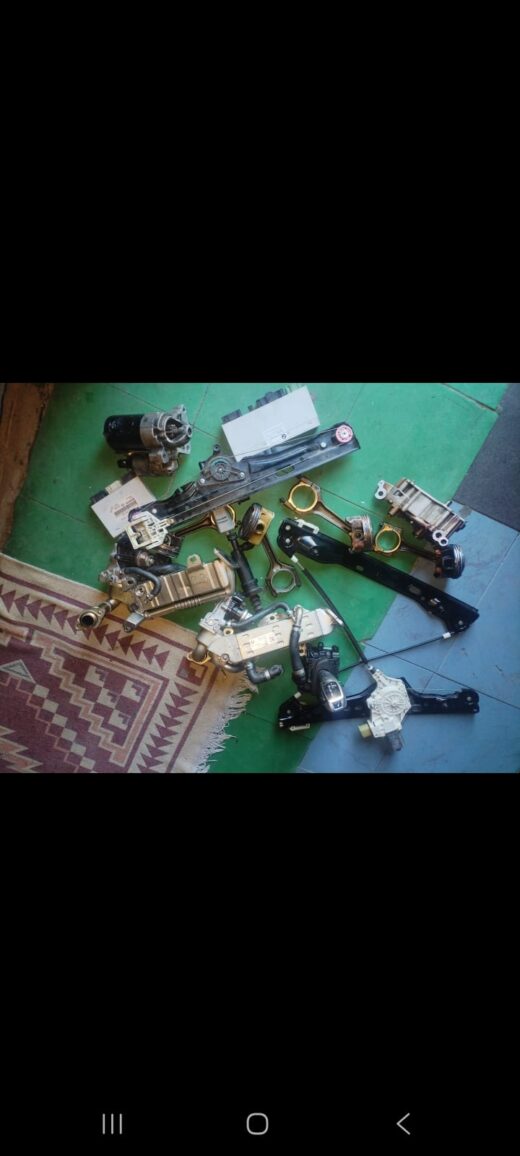 1000343202-1.Jpg BMW SPARES auto part product photo