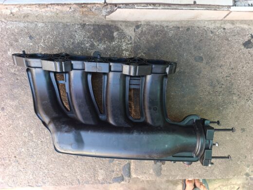 1001138061.Jpg Mercedes Benz 271 intake - main product image