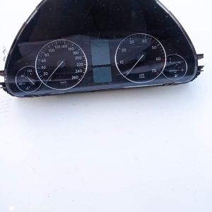 Mercedes Benz W203 Cluster