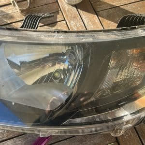 Mahindra KUV 100 LH Front Headlight auto part product photo