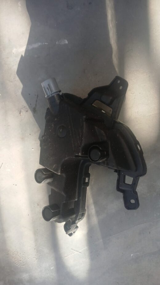 Hyundai Grand I10 Fog Light LHS or RHS auto part photo 2