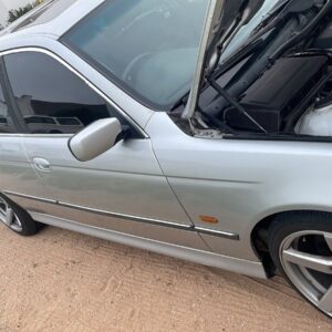 BMW E39 540i Breaking For Parts auto part product photo