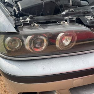 BMW E39 540i RHS Right Headlight auto part product photo