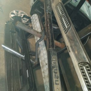 Isuzu side step