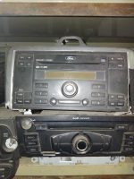 Ford radio auto part product photo