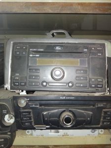 Fresh Price Drops 21 Ford radio