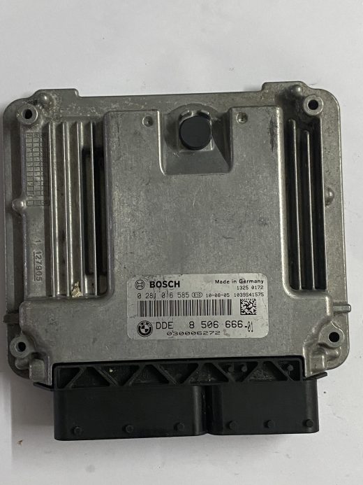 Img_4019.Jpg BMW 120d / 320d N47 2.0 TDI Diesel Engine Control Unit Box (ECU) - Bosch DDE 8506666-01 auto part product photo